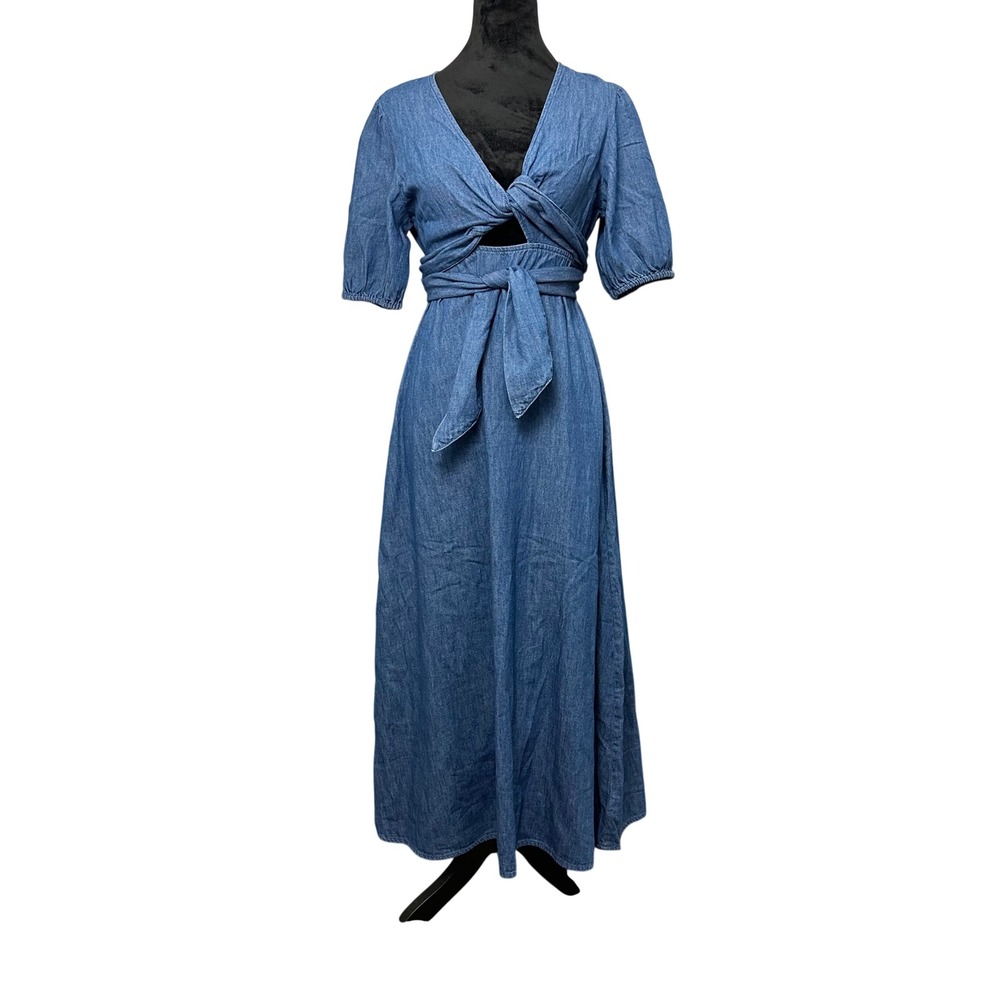 Old Navy Fit & Flare Twist-Front Maxi Dress M Blue Denim Chambray Boho Summer - Picture 3 of 11